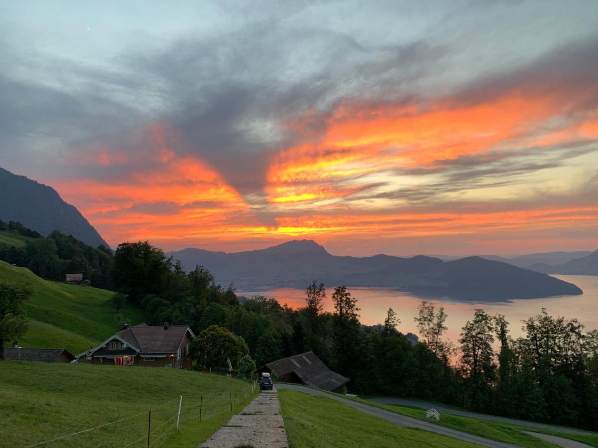 Ferienwohnung Mountain Peace In The Heart Of Switzerland Emmetten Exterior foto